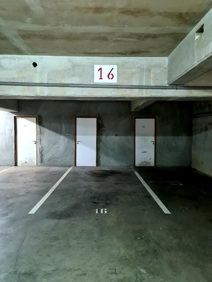 Farerei Appartement Spacieux, Equipe Et Confortable Фааа Экстерьер фото